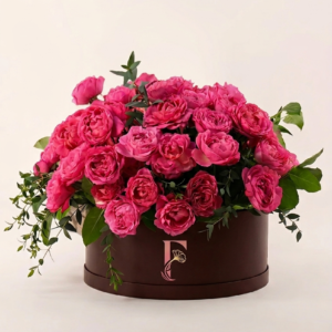 Red Roses Vase